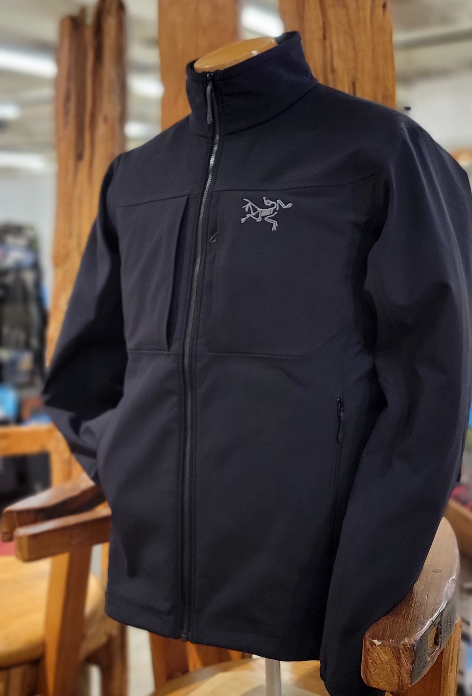 新品未使用 アークテリクス Arc'teryx ガンマ MXフーディ Sサイズ