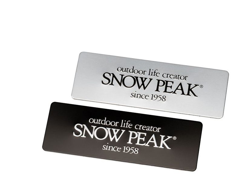 snow peak スノーピーク 【雪峰祭限定アイテム】メタルロゴ 