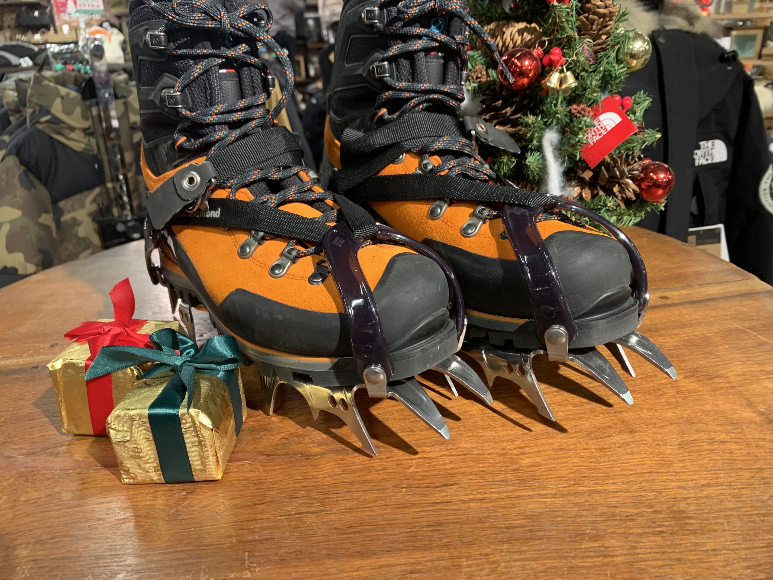 公式の スカルパ GTX モンブランプロ SCARPA サイズ43 登山 雪山 冬靴 